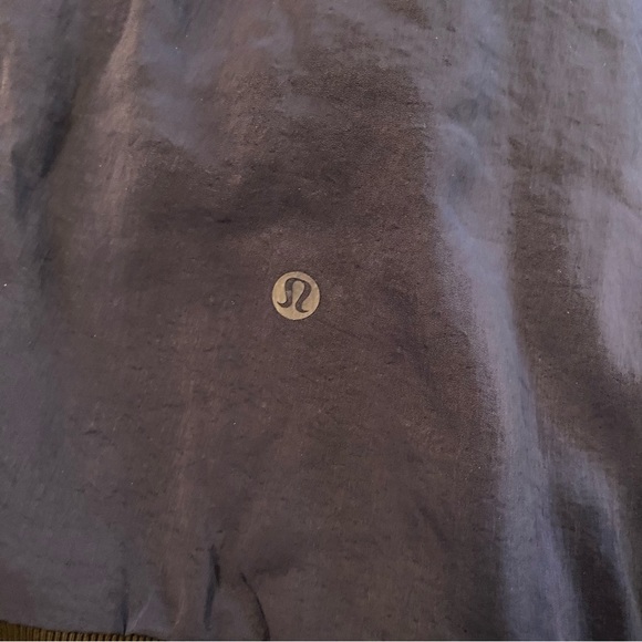 Lululemon Oversized-Fit Non-Stop Bomber Jacket
Night Sea / Black reversible 10 - Picture 12 of 15